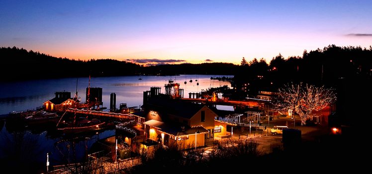 friday-harbor-house-san-juan-islands-christmas-morning